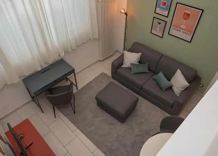 Ihost - Romilli 17a Apartment