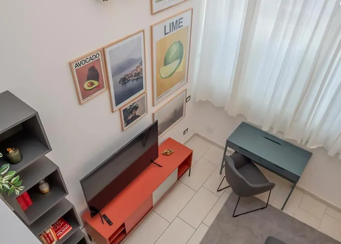 Apartment Ihost - Romilli 17a