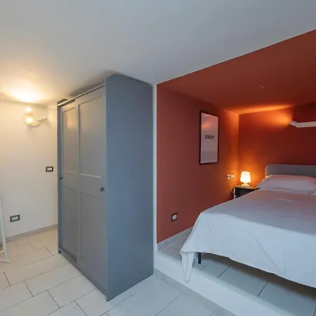 Ihost - Romilli 17a Apartment